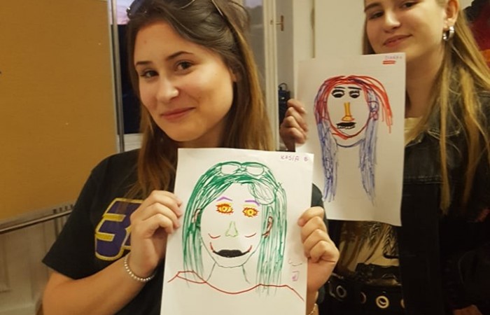 61614847_377627069766236_3845122514590105600_n