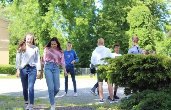 62321610_191194458472598_6583091009612152832_n