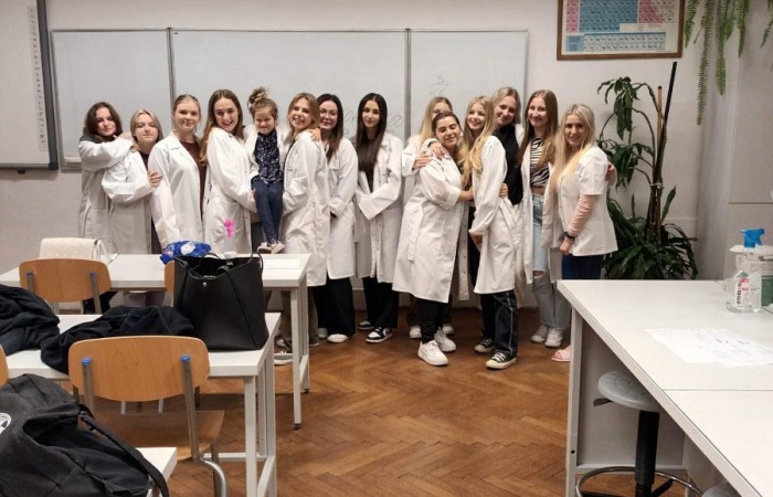 Zdjęcie strona szkoły_nr 1