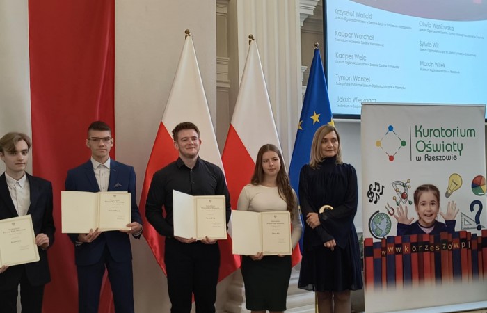 att.reiz3ZdB7zLtsmyXXQuyAvSTQHn8_uvC80g4HWVLDFA