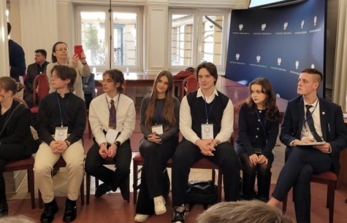 podkarpacki-okragly-stol-uczniowski