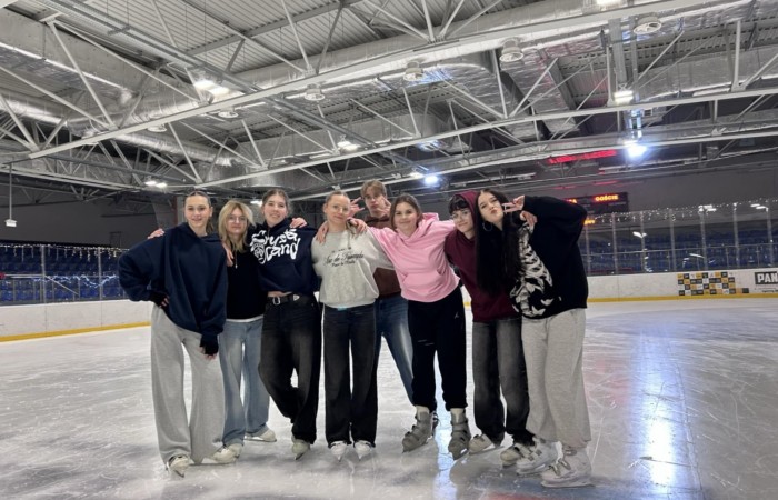 Messenger_creation_166A95BA-6838-48C8-94F8-66765D89ABC2(2)