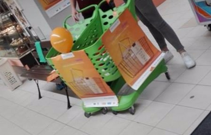 15451438_761080050715571_439636078_n